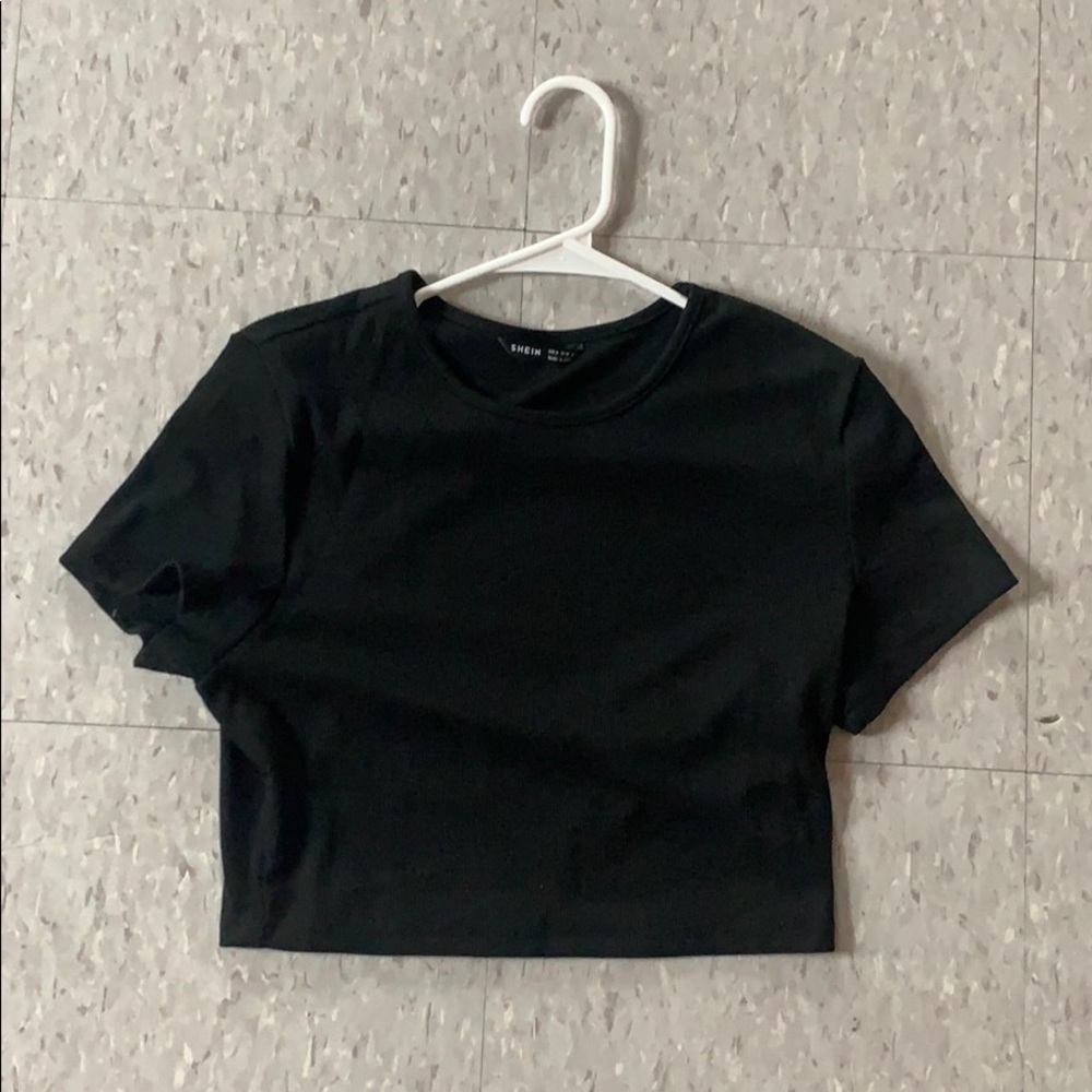 BRAND NEW Shein solid fitted crop top